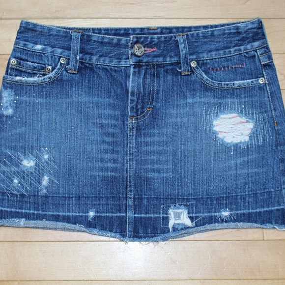 American Eagle Outfitters Dresses & Skirts - American Eagle Womens Jean Skirt Size 2 Distressed